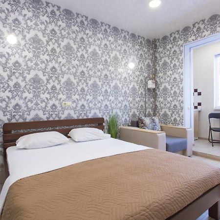 哈尔科夫Well Located Studio - Yaroslavska Str. 21公寓 外观 照片