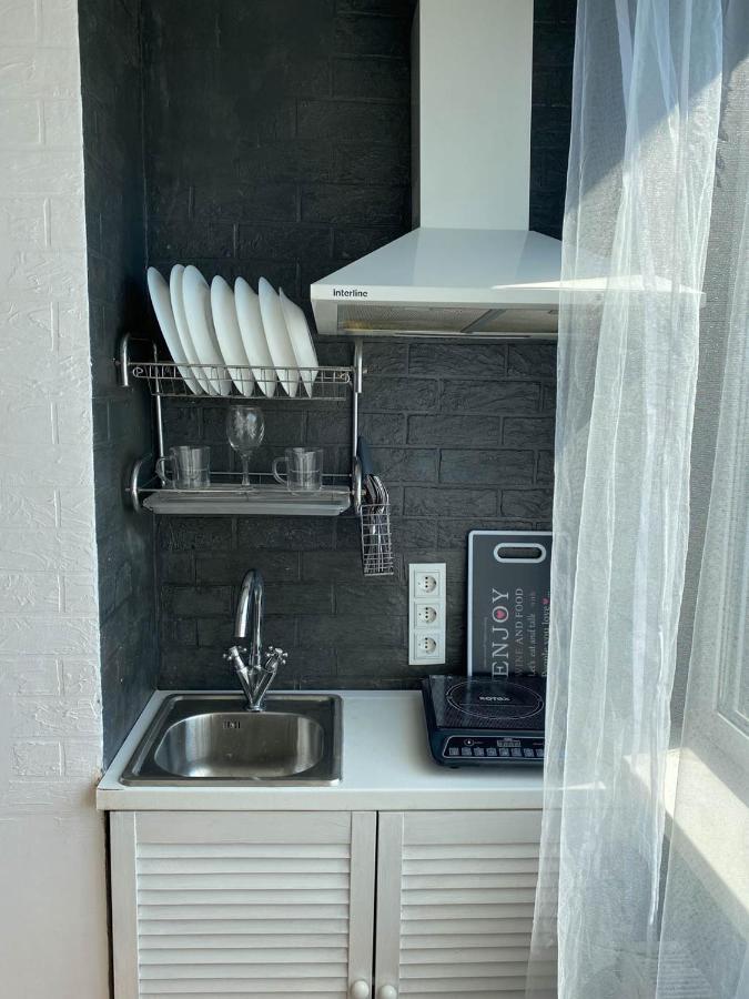 哈尔科夫Well Located Studio - Yaroslavska Str. 21公寓 外观 照片