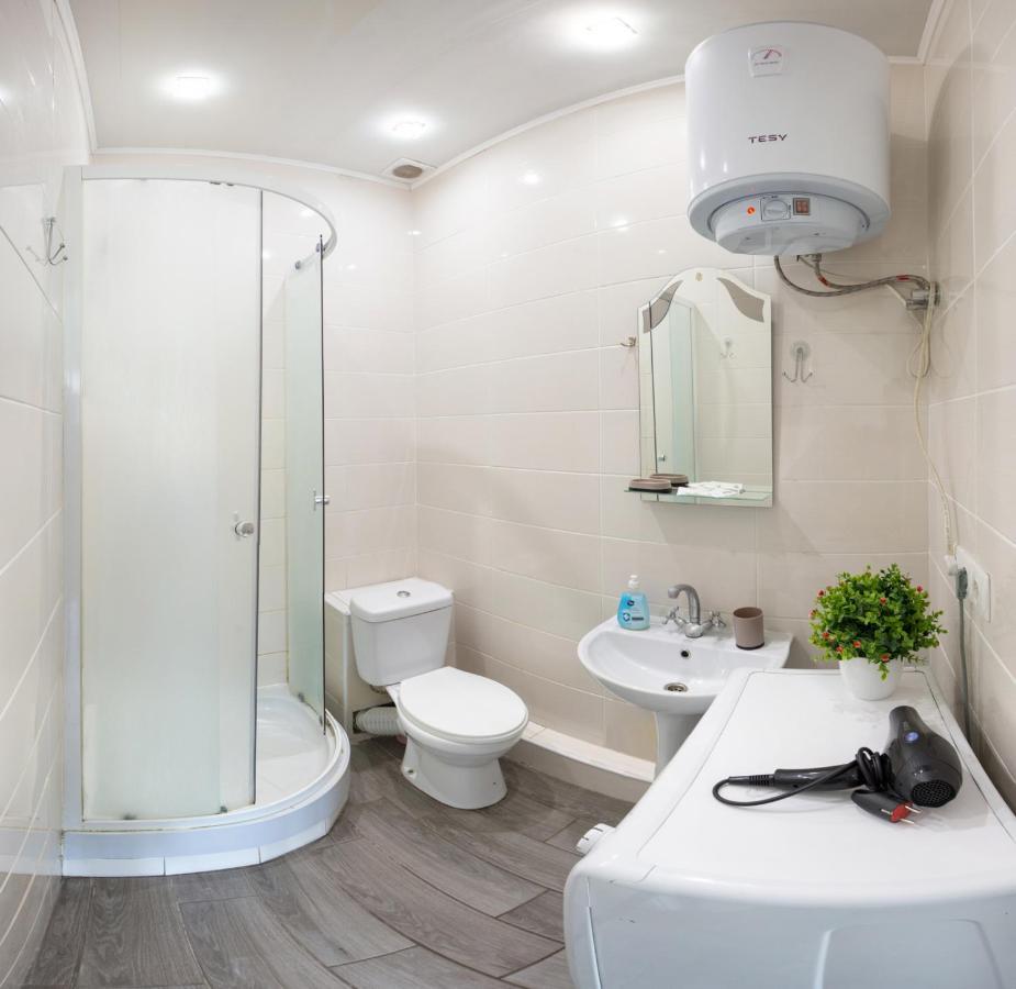 哈尔科夫Well Located Studio - Yaroslavska Str. 21公寓 外观 照片