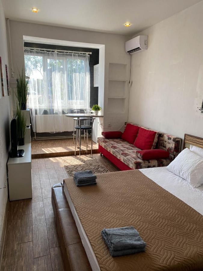 哈尔科夫Well Located Studio - Yaroslavska Str. 21公寓 外观 照片