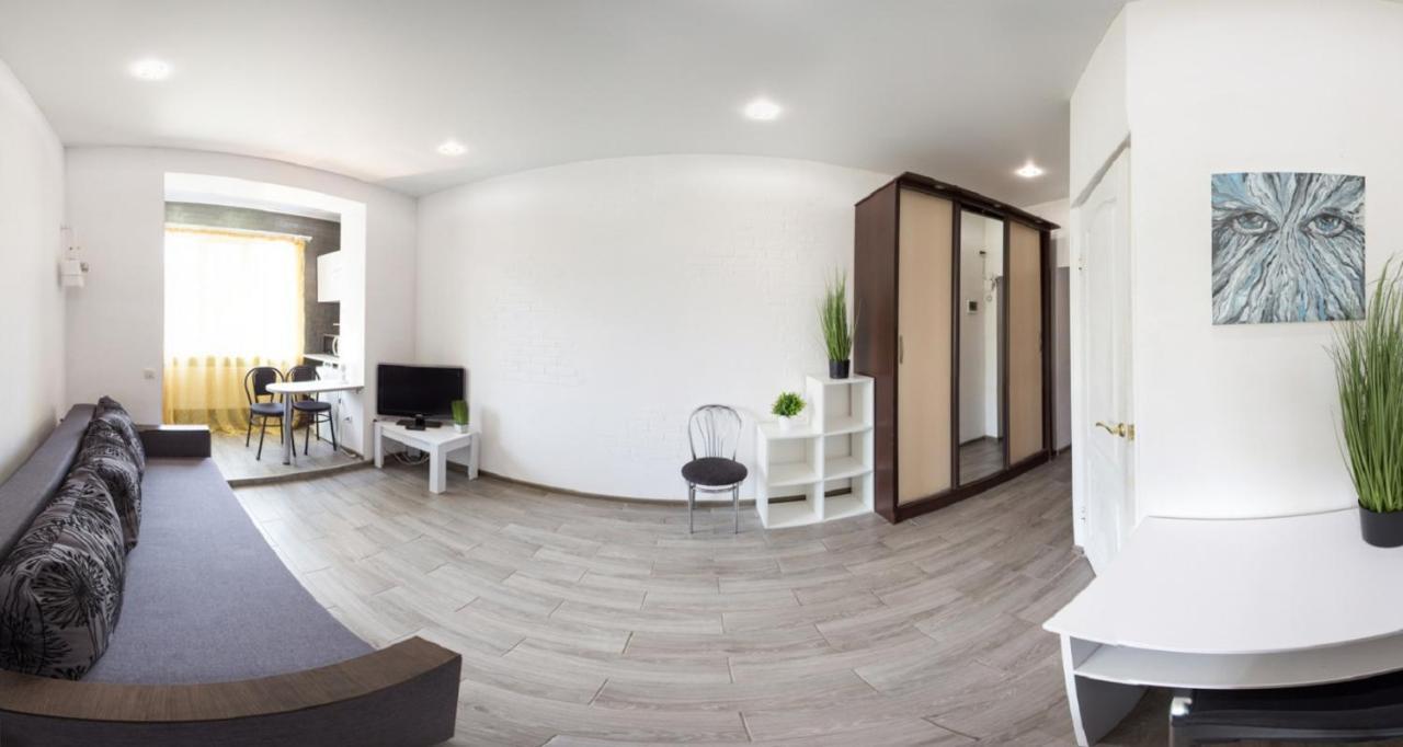 哈尔科夫Well Located Studio - Yaroslavska Str. 21公寓 外观 照片
